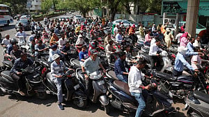 India cuts special excise duties on oil