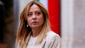 Will the Iran conflict end Meloni's Italian honeymoon?