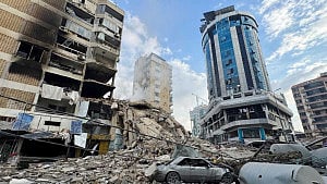 16 dead in Israeli strikes on eastern town: Lebanon