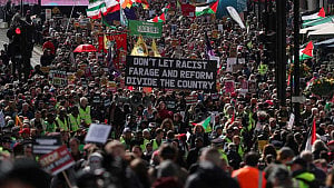 London protesters march to oppose the rise of political right