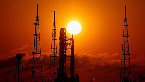NASA to spend $20b on moon base
