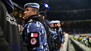 Qatar league to resume