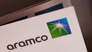 Saudi Aramco eyes crude reroute from Strait of Hormuz
