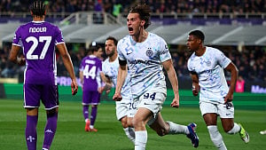 Inter held as Serie A title race comes alive