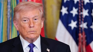 Trump upset as allies shun call for Hormuz escorts