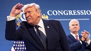 Trump presses Republicans for voting restrictions ahead of midterms