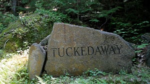 How UBS helped Maxwell buy ‘Tucked Away’