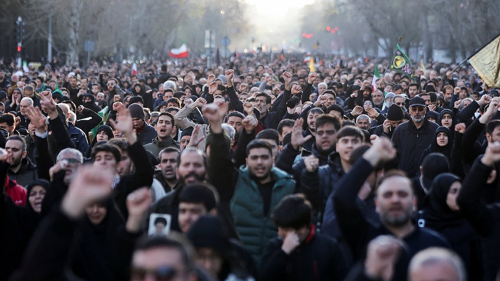 People rally after Iran's Supreme Leader Ayatollah Ali Khamenei was killed in Israeli and US strikes on Saturday, in Tehran, Iran, Mar 1, 2026. Majid Asgaripour/WANA (West Asia News Agency) via REUTERS