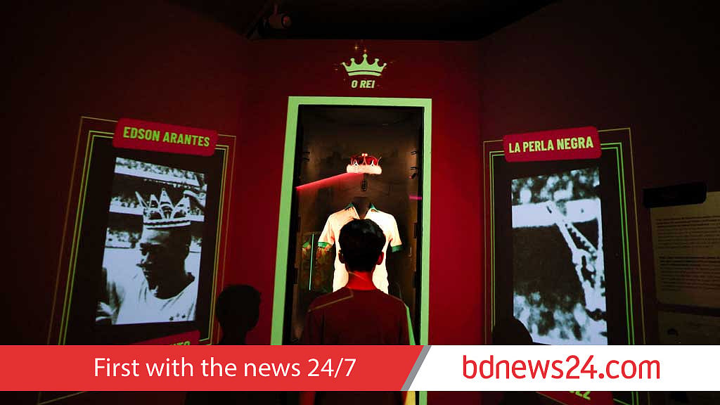 Mexico City unveils football memorabilia in exhibitions