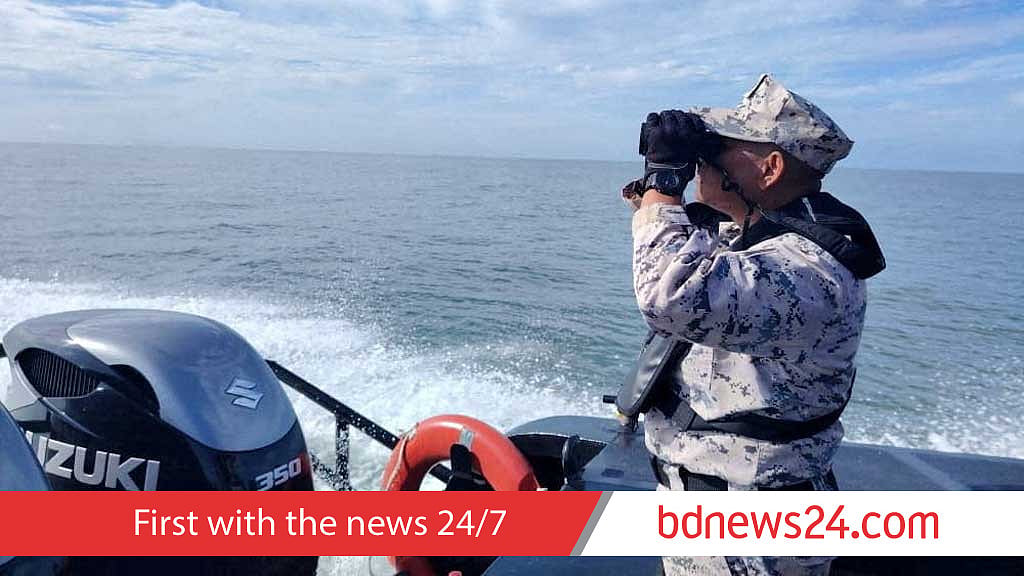 Malaysia hunts for 14 missing after migrant boat capsize