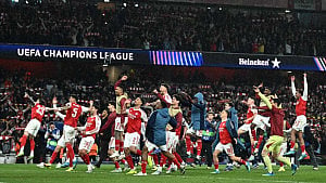 Saka fires Arsenal into UCL final