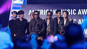 BTS lands top American Music Award again