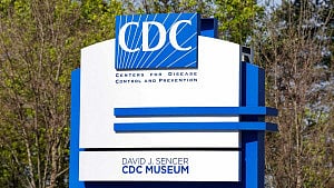 CDC aiding withdrawal of Americans after Africa Ebola outbreak