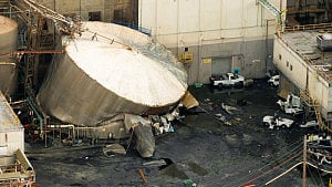 Washington chemical tank rupture causes multiple deaths, injuries
