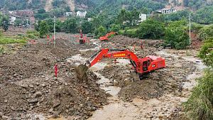 Flooding kills 9 in China: state media