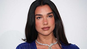 Dua Lipa sues Samsung over image use