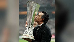 Europa League supremo Emery puts Villa back