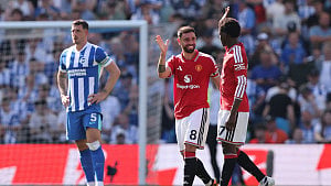 Man Utd's Fernandes breaks Premier League assists record