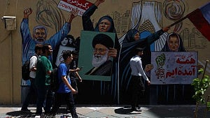 Iran reviewing US proposal to end war