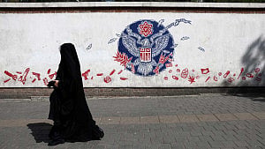 Top Iran envoys peace deal with Qatar PM: official