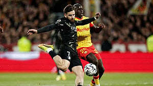 PSG beat Lens to take Ligue 1 crown