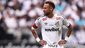 Neymar set for Brazil WC camp despite calf blow