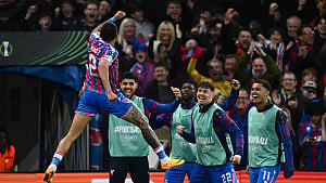 Sarr fires Palace into Conference League final