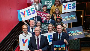 Pro-independence parties surge across Britain
