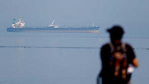 US renews Russian oil sanctions waiver