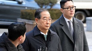 S Korea cuts ex-PM Han’s jail term to 15 years
