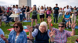Critics decry church-state blur at Trump-backed faith event
