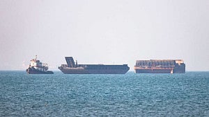 Trump pauses effort to escort ships in Strait of Hormuz