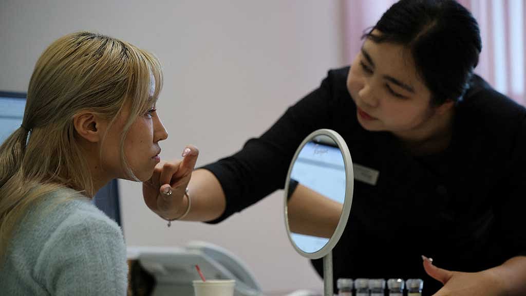 How lasers, facial firming drive S Korea tourism drive
