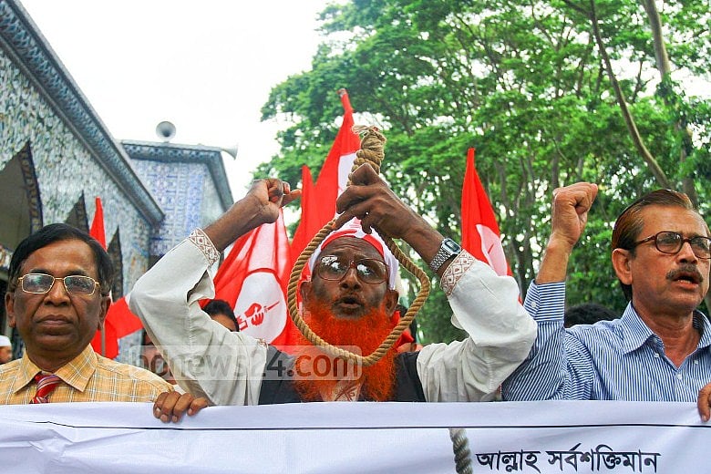 যা ছিল আমাদের মৌলিক অধিকার তার জন্য এত কষ্ট কেন করতে হল, কেন দীর্ঘ সংগ্রাম, কেন এত অপেক্ষা, কেন এত অশ্রু 