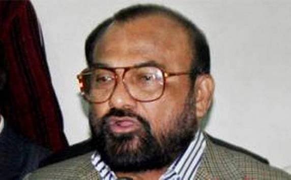 অর্থ দাঁড়াল, খোকা সাহেবরা যে পরিকল্পিতভাবে পেট্রোল বোমায় পাবলিক কিলিং করছেন, মান্নারও তা জানা 