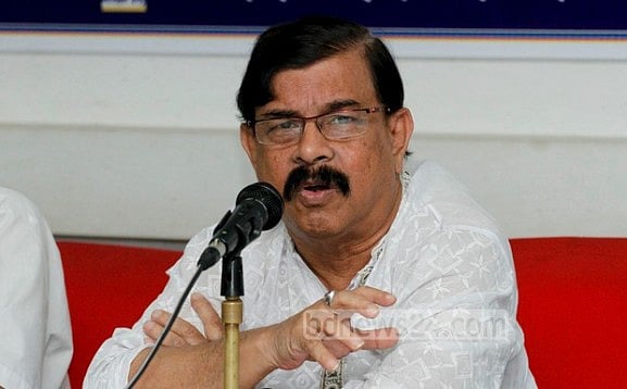 ফাঁস হওয়া তার কথোপকথন ষড়যন্ত্রের রাজনীতির অনেক জটিলতা পরিস্কার করতে সাহায্য করেছে 