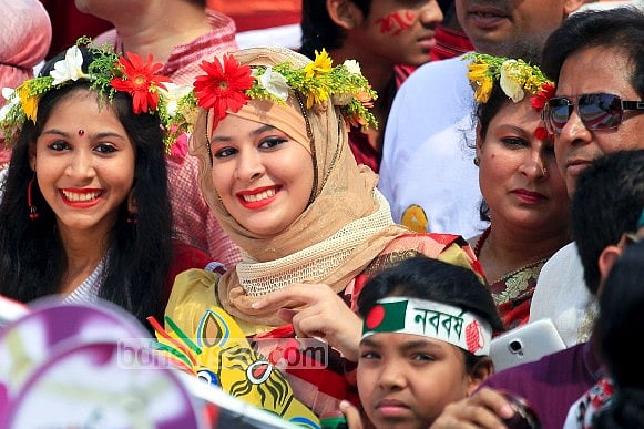 একটি সর্বজনীন অসাম্প্রদায়িক জাতীয় উৎসব থেকে সবাইকে, বিশেষত নারীদের দূরে রাখতে এই হীন কাজ হচ্ছে বলে মনে করলে ভুল হবে না 