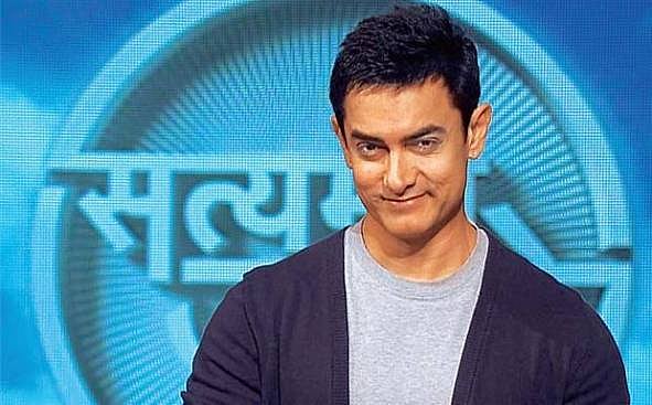 বলিউডের নায়ক আমির খান, যিনি মুসলিম, সম্প্রতি তাঁর ভক্তদের অবাক করে  নিরামিষাশী হয়েছেন 
