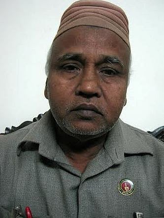 যুদ্ধাহত মুক্তিযোদ্ধা দেলোয়ার হোসেন এখন 