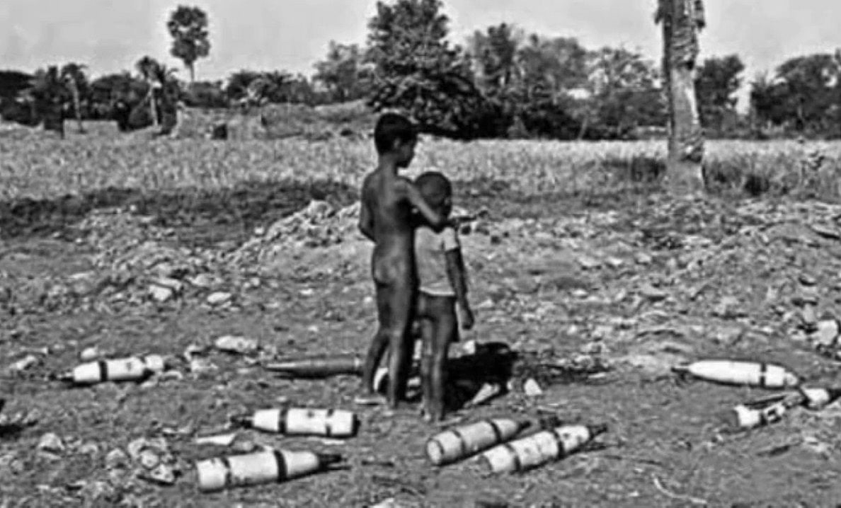 ইতিহাস-বিকৃৃতিরোধে আইন করার এখনই সময়