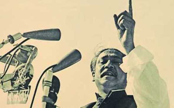 যারা বলেন জাতিকে অসহায় অবস্থায় ফেলে তিনি আত্মসমর্পণ করেছিলেন, তাঁরা সাহস ও দৃঢ়তা সম্পর্কে অজ্ঞতার কারণেই সেটা বলেন  