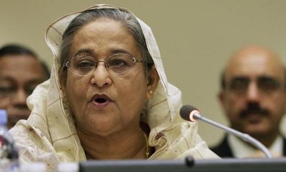 প্রধানমন্ত্রী এ কথাও বলেছিলেন যে, আওয়ামী লীগের মধ্যে যাতে ছদ্মবেশীদের প্রবেশ ঘটতে না পারে সে ব্যাপারে সতর্ক থাকতে হবে 
