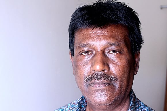 যুদ্ধাহত মুক্তিযোদ্ধা আনোয়ার হোসেন বাদল এখন 