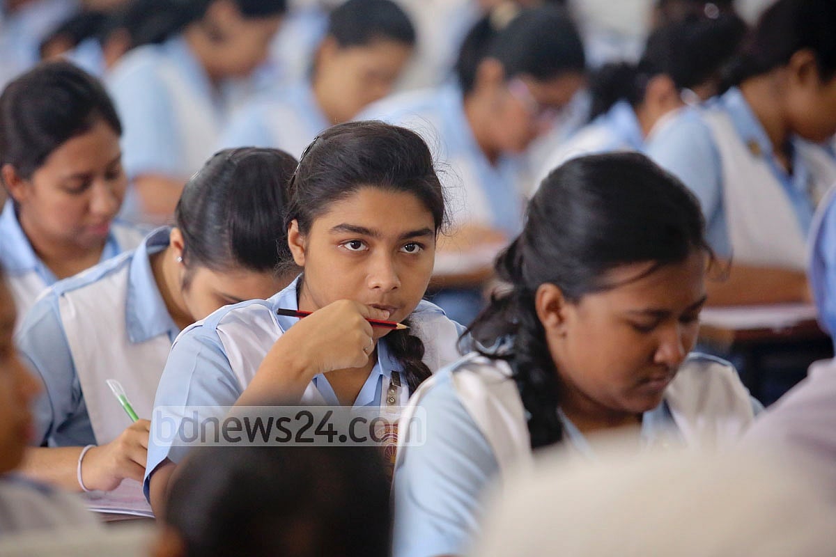 পরীক্ষা-সংস্কৃতি নয়, চাই মূল্যায়ন ব্যবস্থা