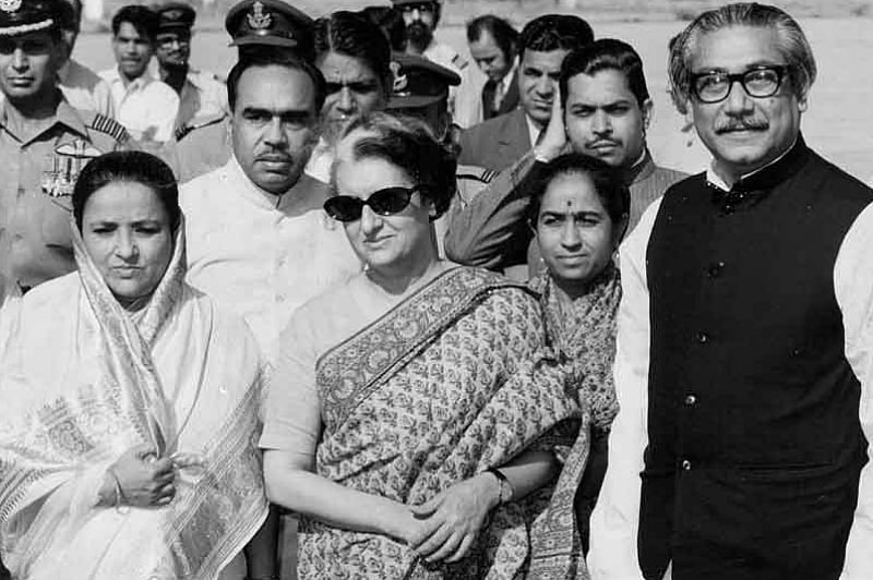 তাঁর বন্ধু ইন্দিরা গান্ধী সমস্ত রাজনৈতিক দলের নেতাদের নিয়ে শোকসভা করেছিলেন 
