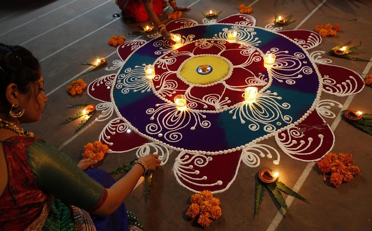 দীপাবলী: অন্তরের আলোয় দেখা, অন্তরের আলো দেখা