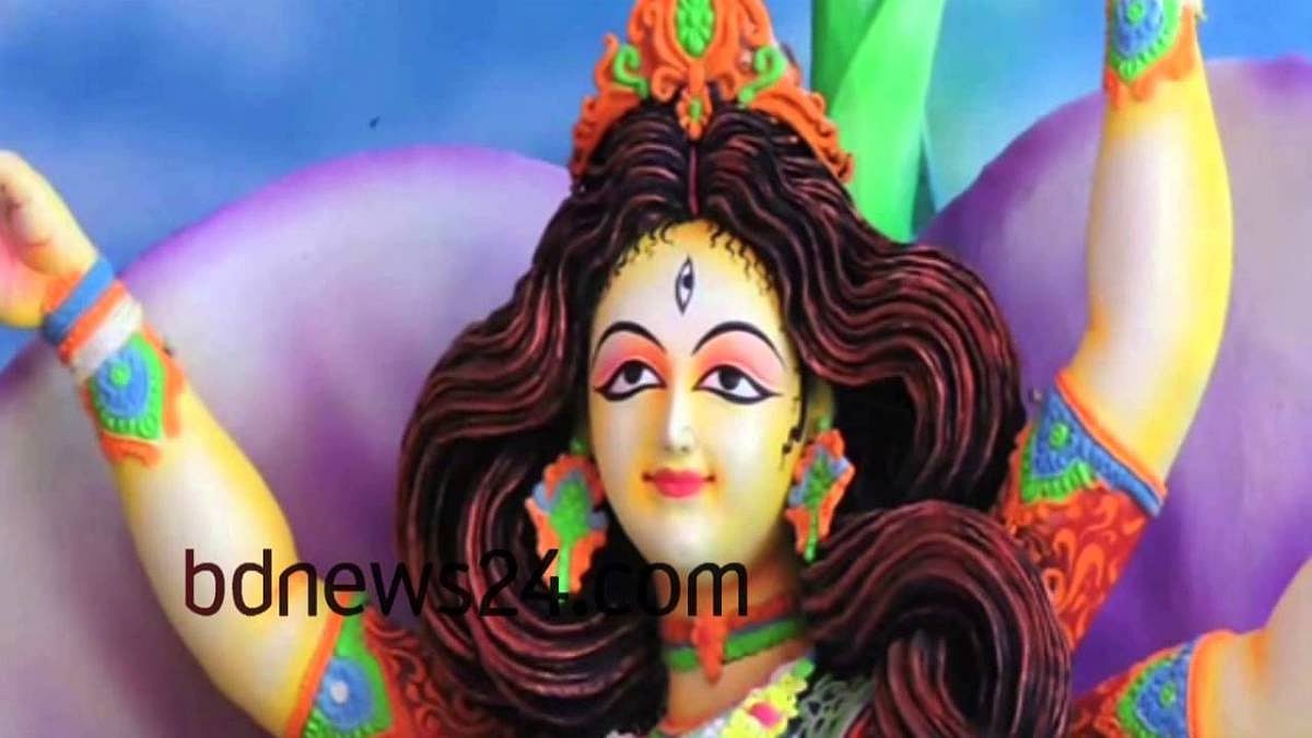 এ দেশ হিন্দু ধর্মাবলম্বীদেরও