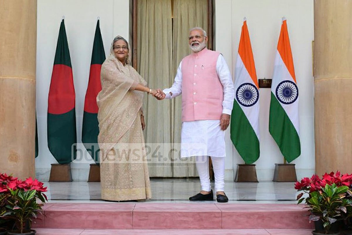 হাসিনার সফর ও দিল্লির অঙ্গন