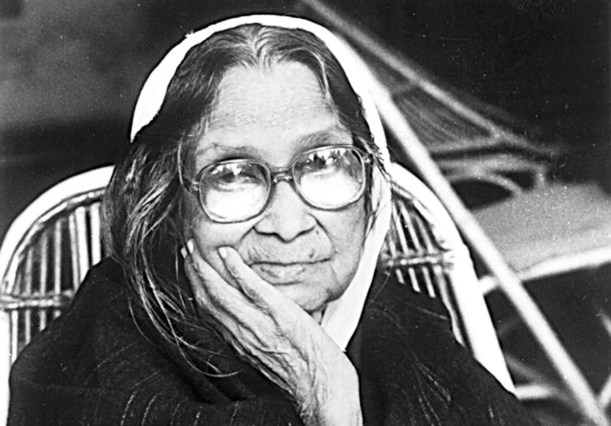 বঙ্গজননী সুফিয়া কামাল ও বিশ শতকের মুসলিম নারী মানস
