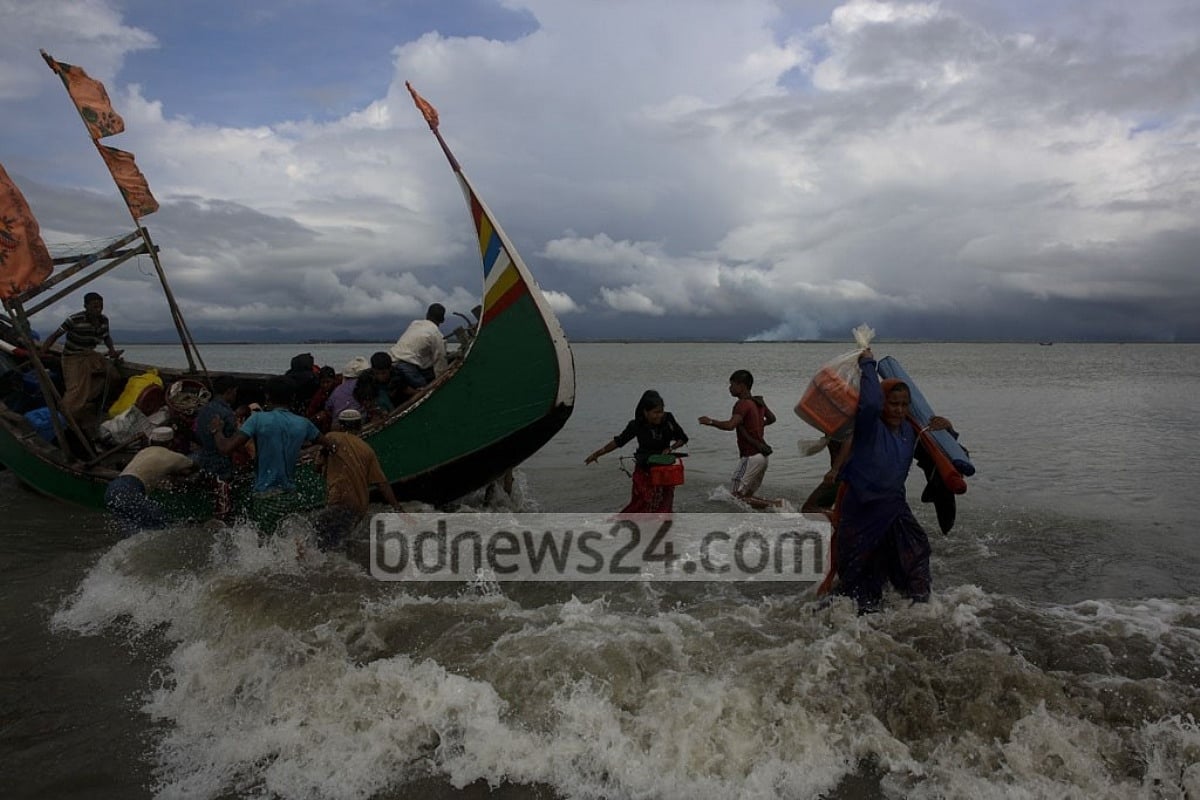 রোহিঙ্গা সমস্যা:  ‘মেয়েটিকে খুঁজে বের কর’